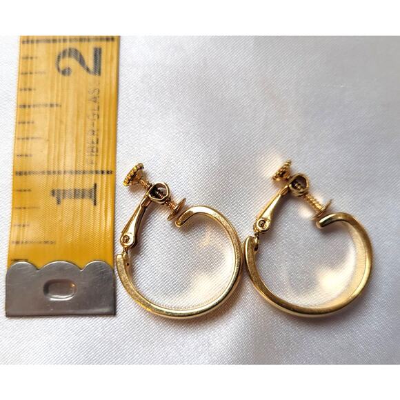 Signed Napier Goldtone Hoops Clip Screwback Vtg MCM 50s 60s Minimalist Retro - Picture 3 of 5